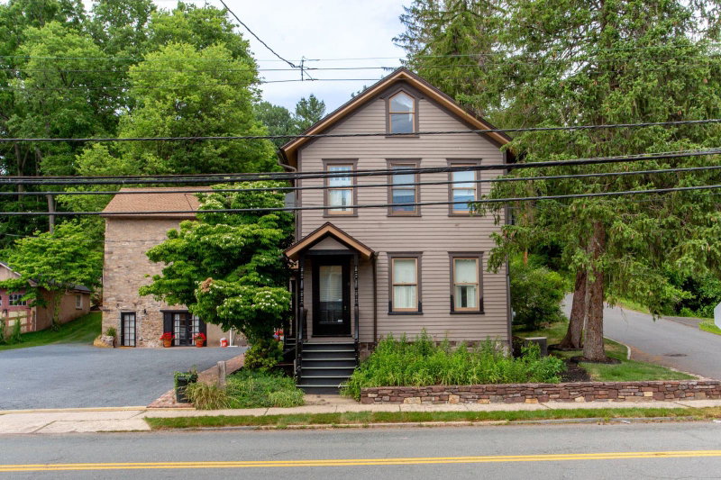 3 MAIN STREET