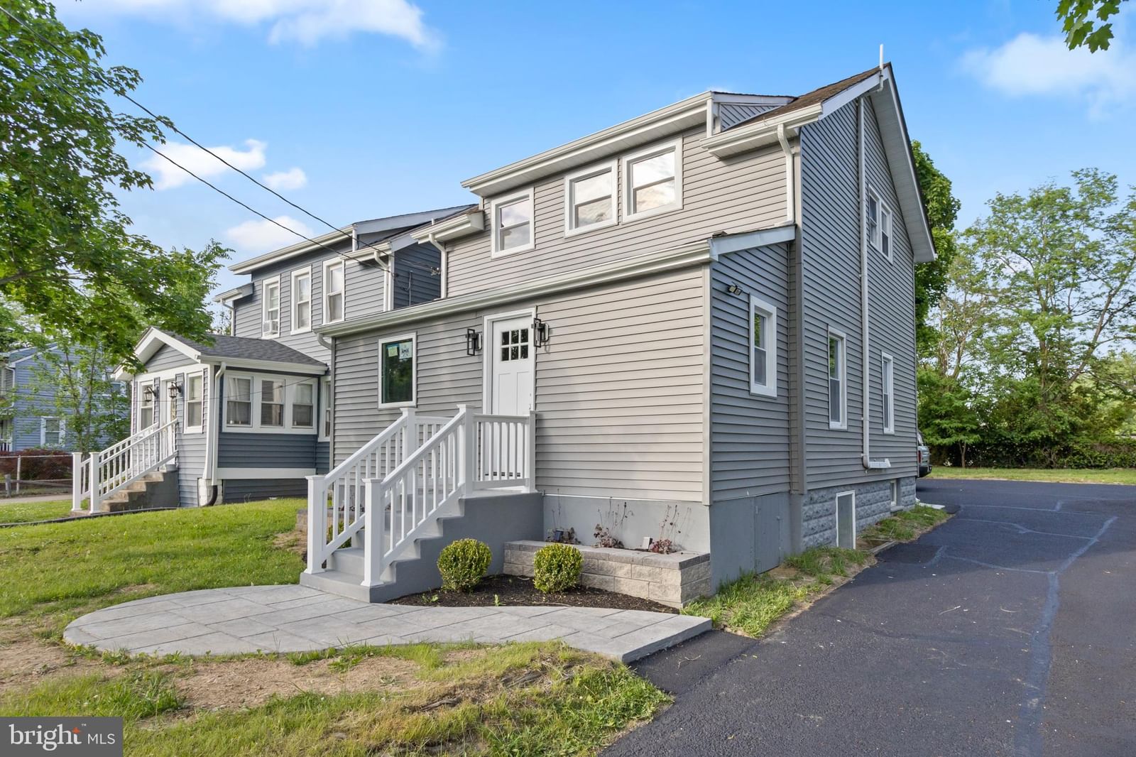 256 EWINGVILLE RD, EWING 08638, NJ