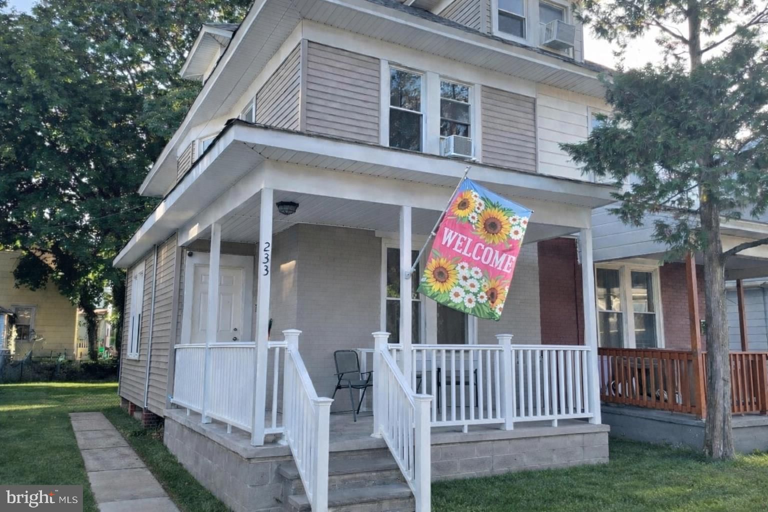 233 PARK LN, HAMILTON 08609, NJ