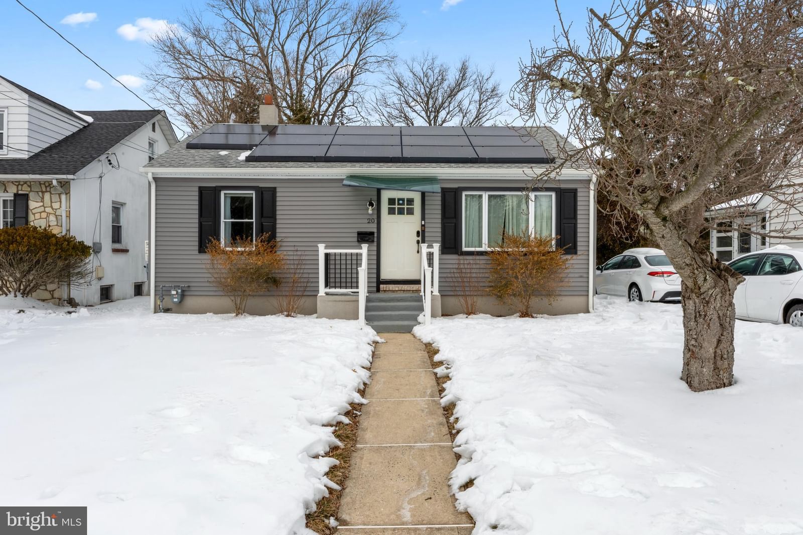 20 STEINWAY AVE, EWING 08618, NJ