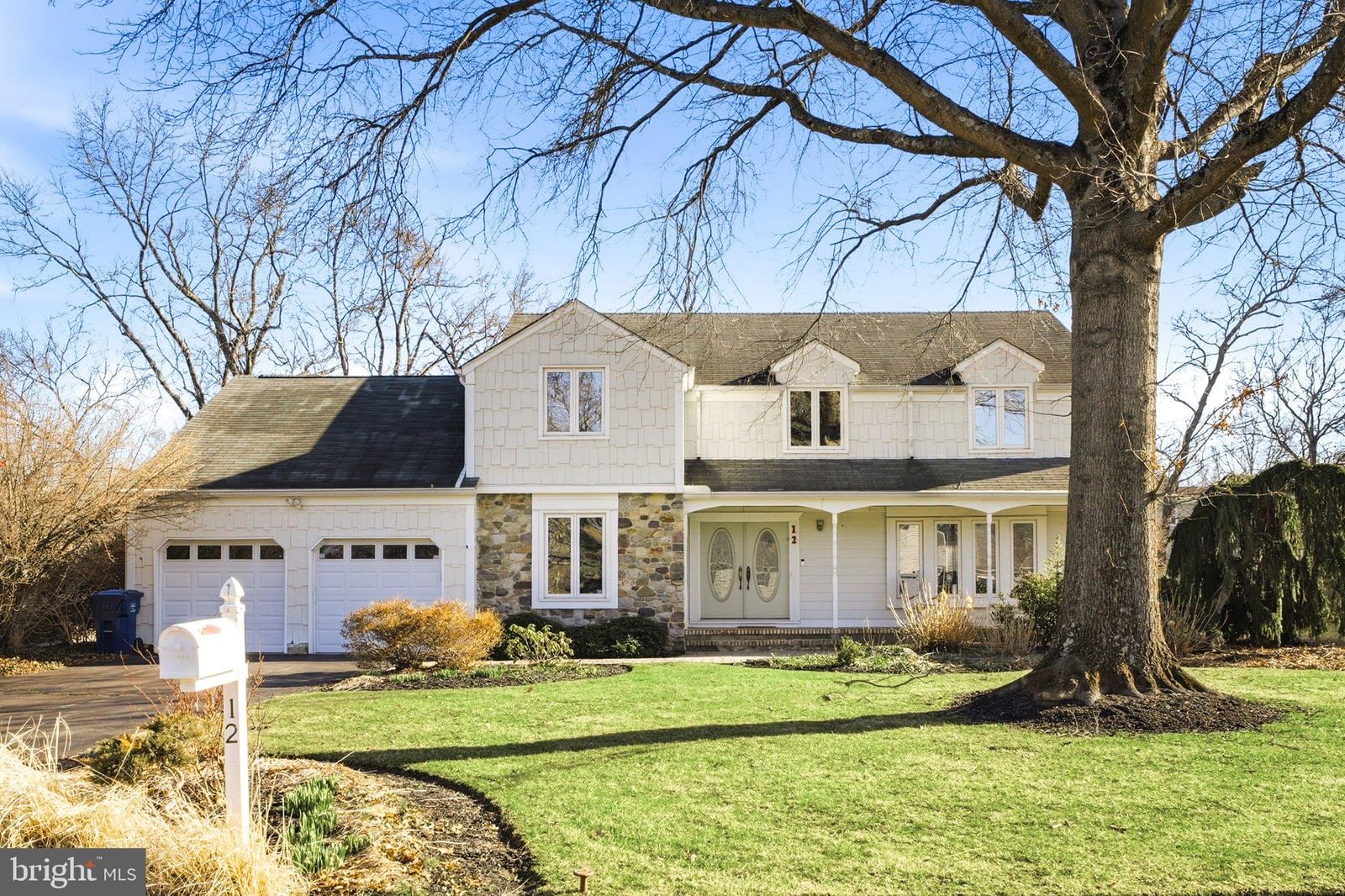 12 HOLLY LN, LAWRENCE TOWNSHIP 08648, NJ