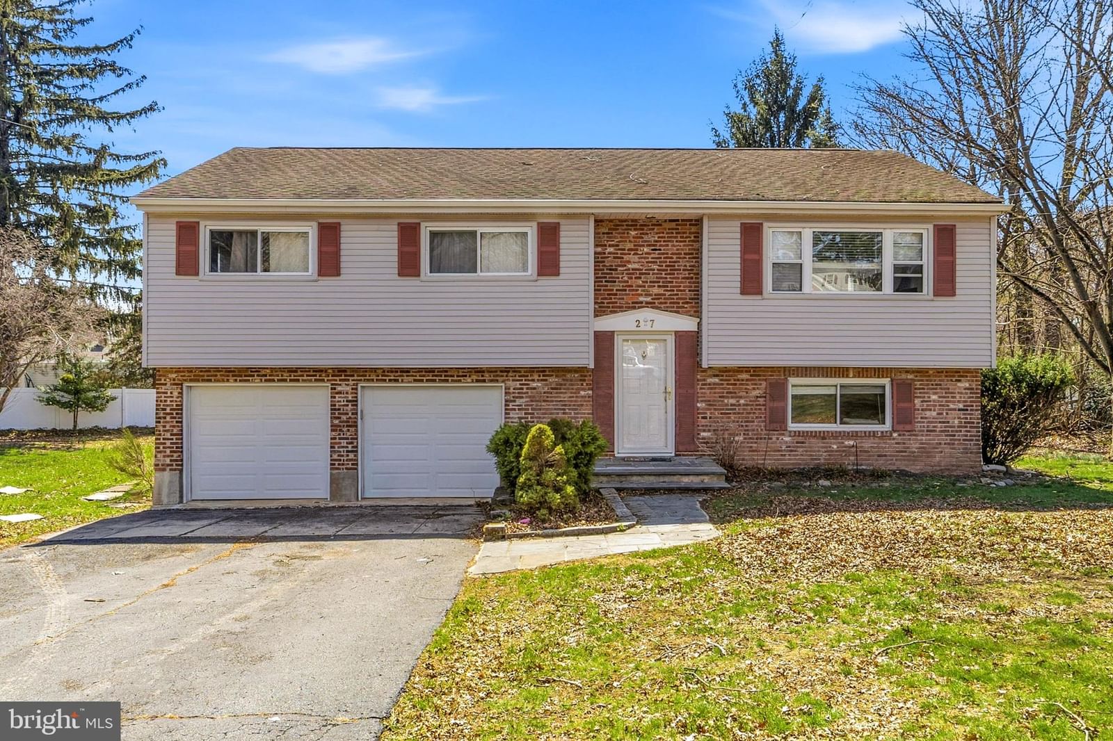 27 BAYBERRY RD, EWING 08618, NJ