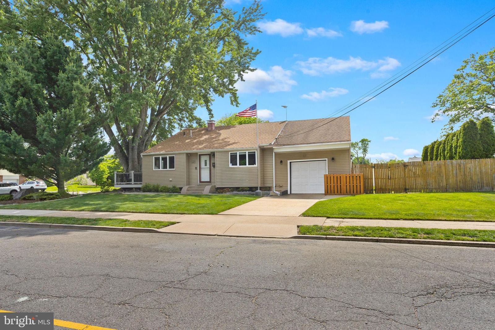 133 ELTON AVE, HAMILTON 08620, NJ