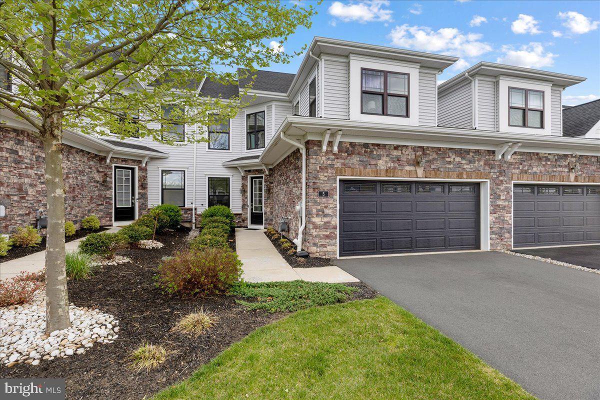 5 SAINT ANDREWS AVE, LAWRENCE TOWNSHIP 08648, NJ