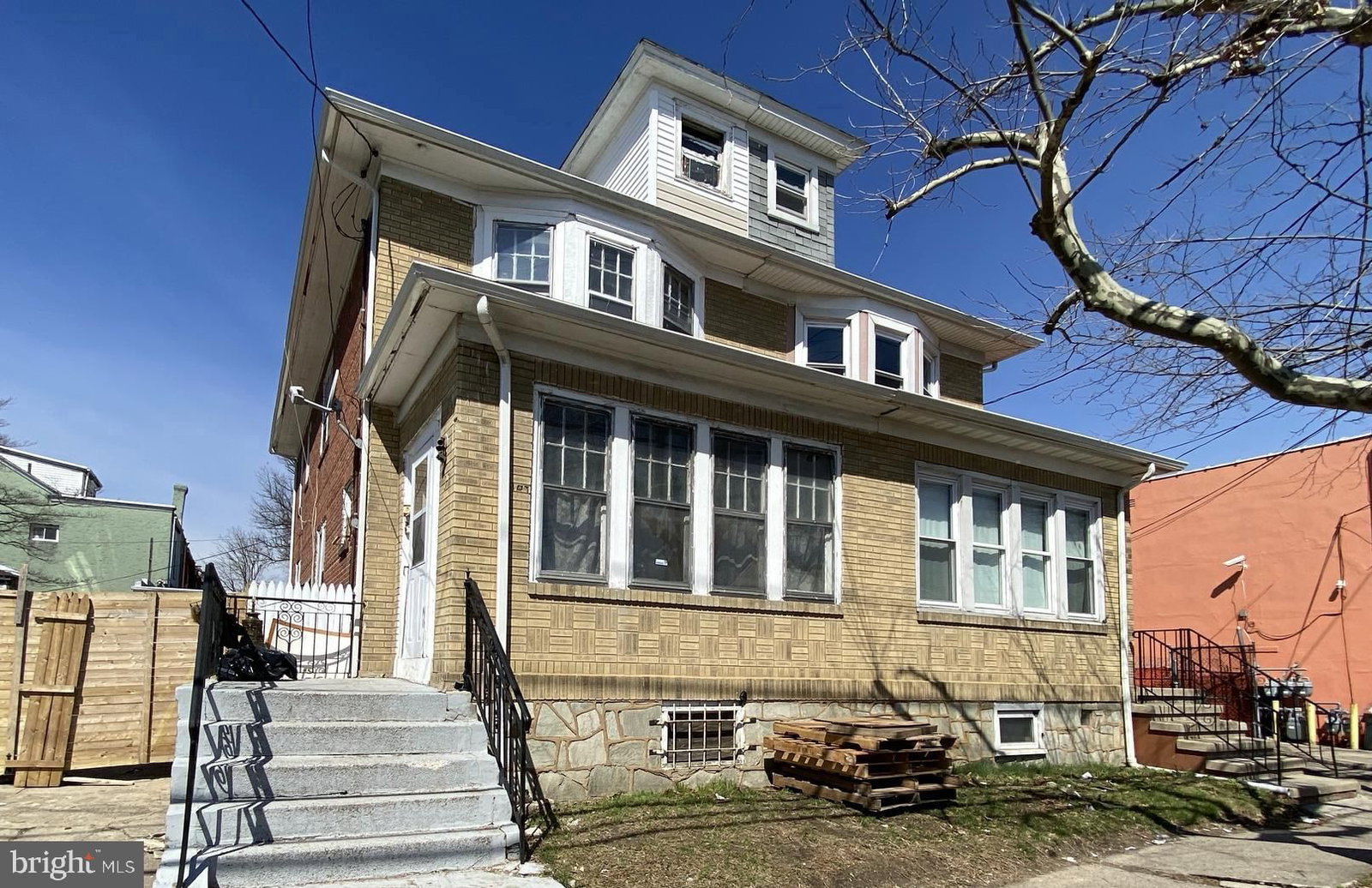 1107 MRTN KING JR, TRENTON 08638, NJ