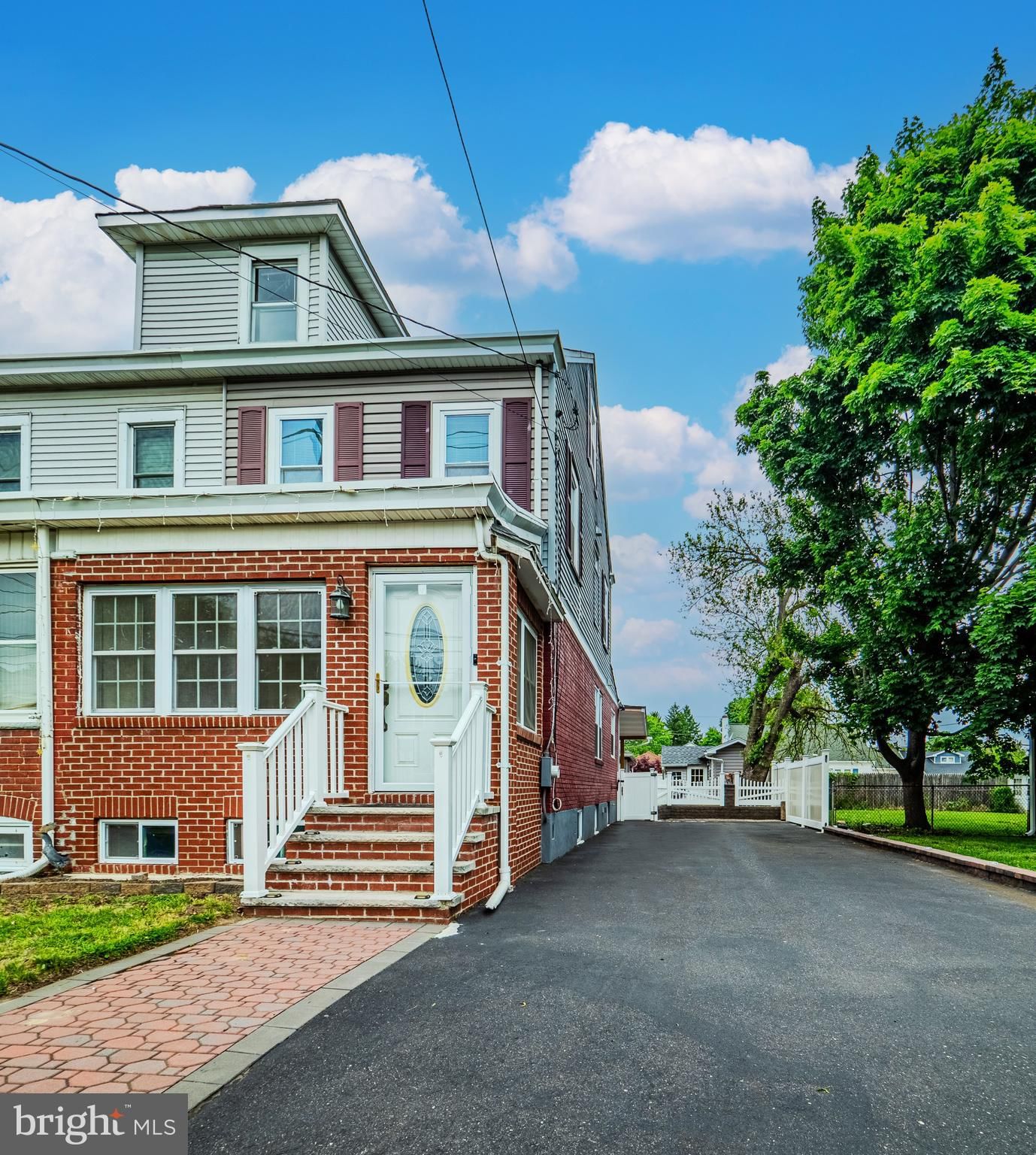 1481 CEDAR LN LN, HAMILTON 08610, NJ