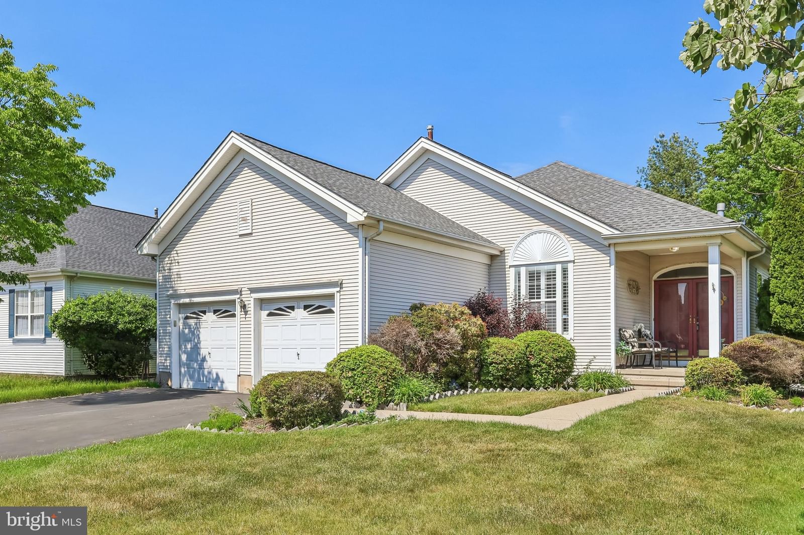 45 TEMPLE CT, PENNINGTON 08534, NJ