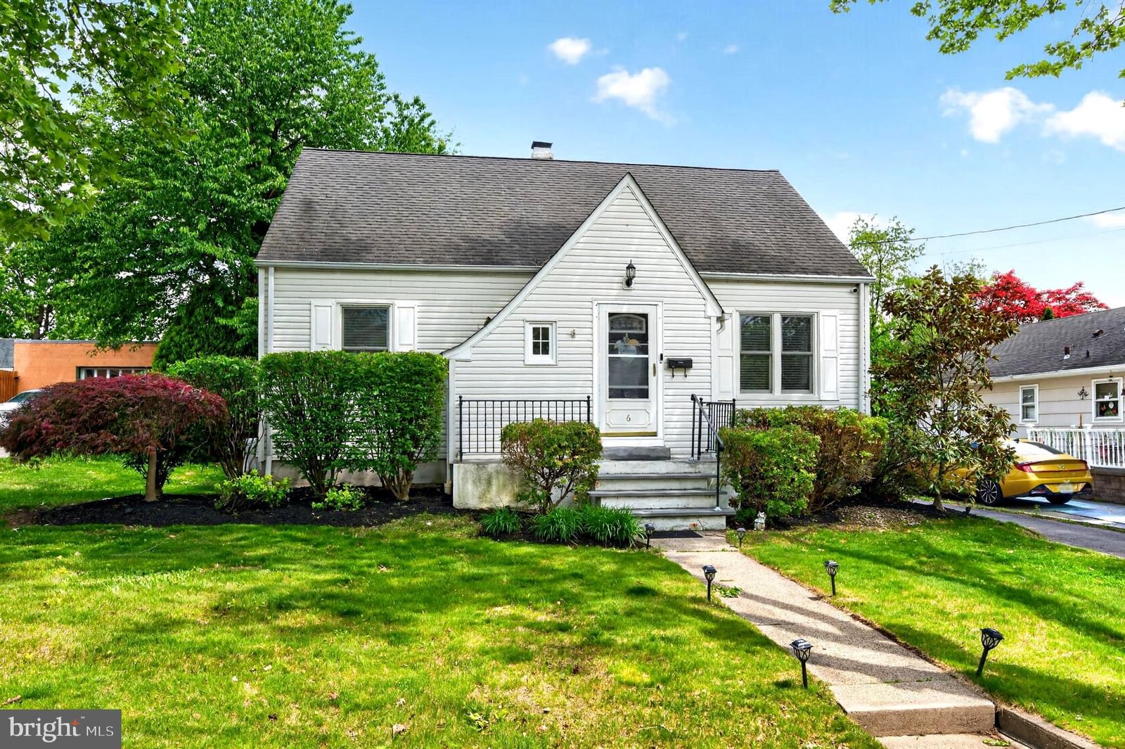 6 DAWES AVE, TRENTON 08638, NJ