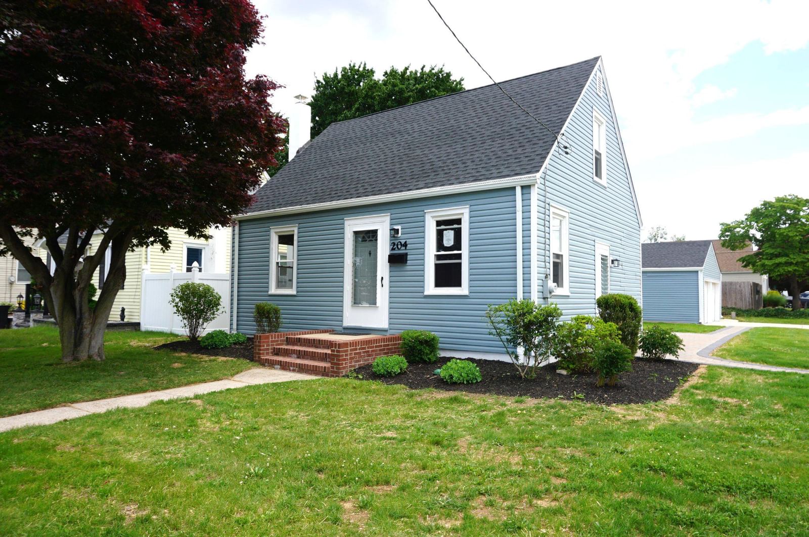 204 THROPP AVE, HAMILTON 08610, NJ