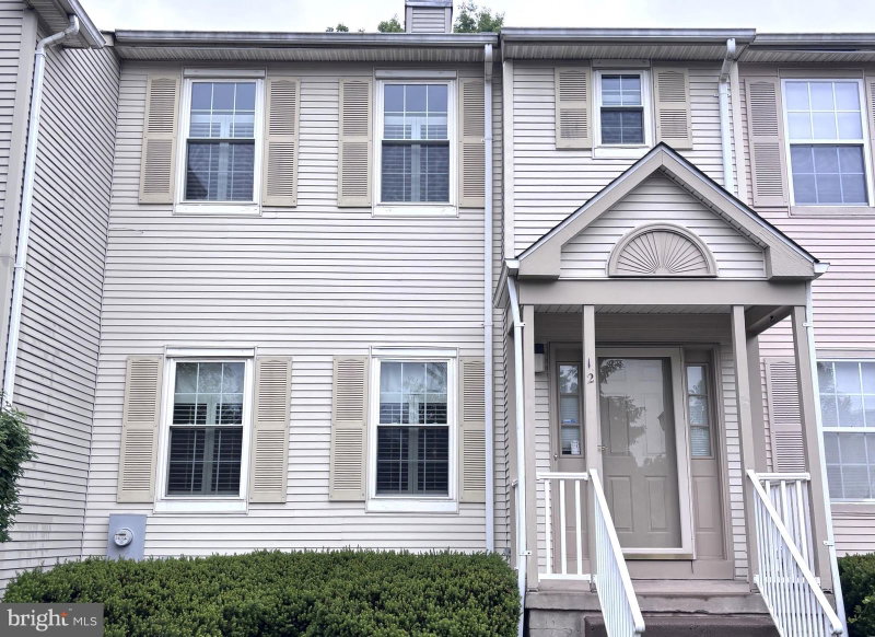 12 TASLEY COURT