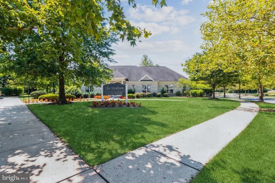 321 MASTERSON COURT photograph