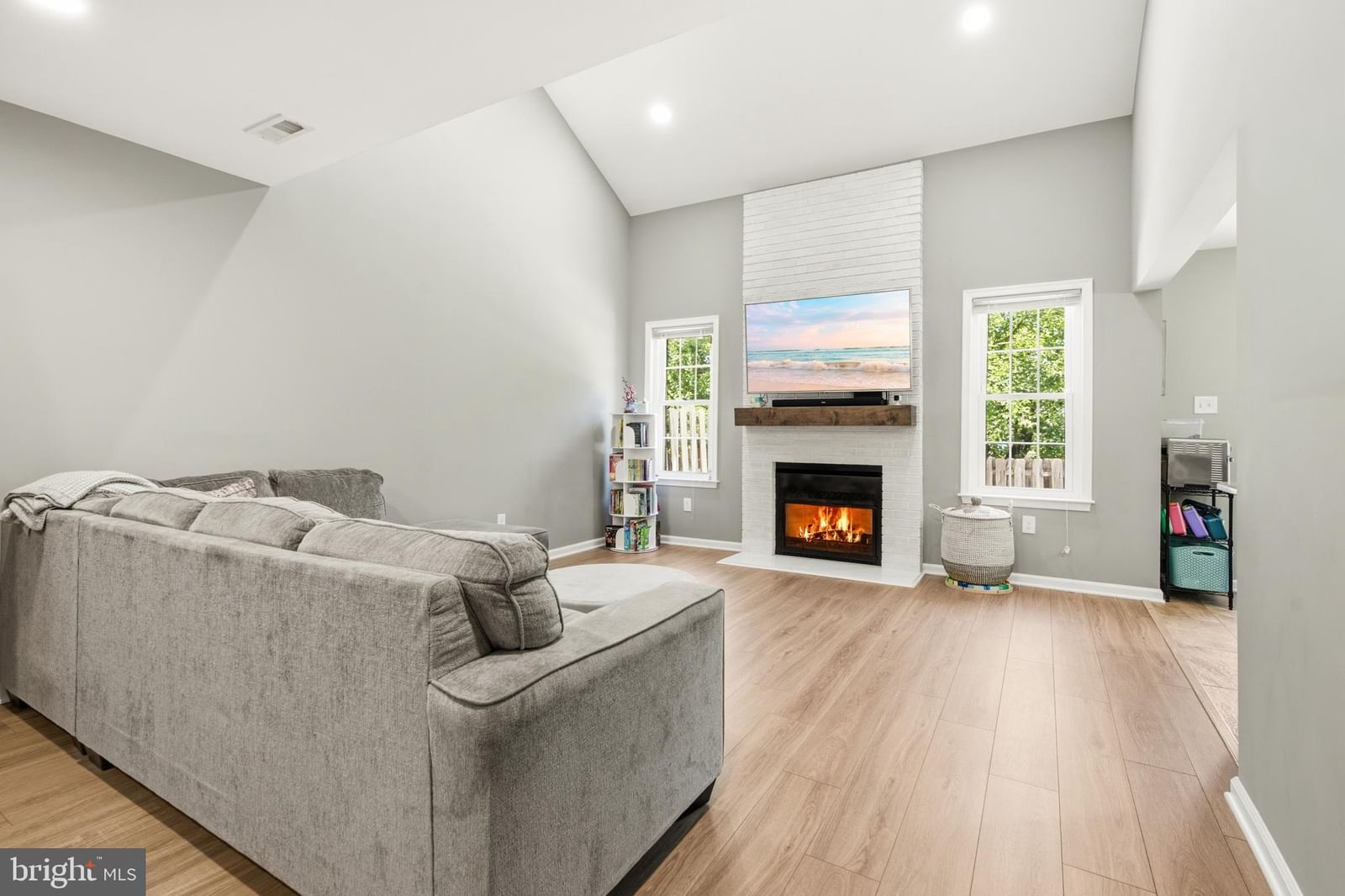 9 EMILY CT, ROBBINSVILLE 08691, NJ