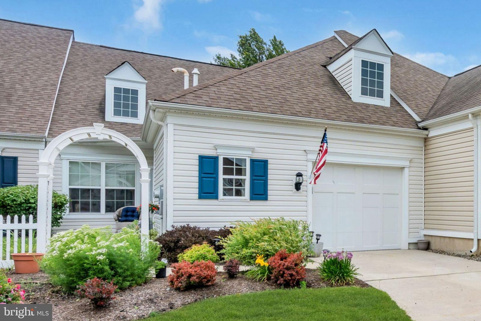 173 SPARROW DR, HAMILTON 08690, NJ