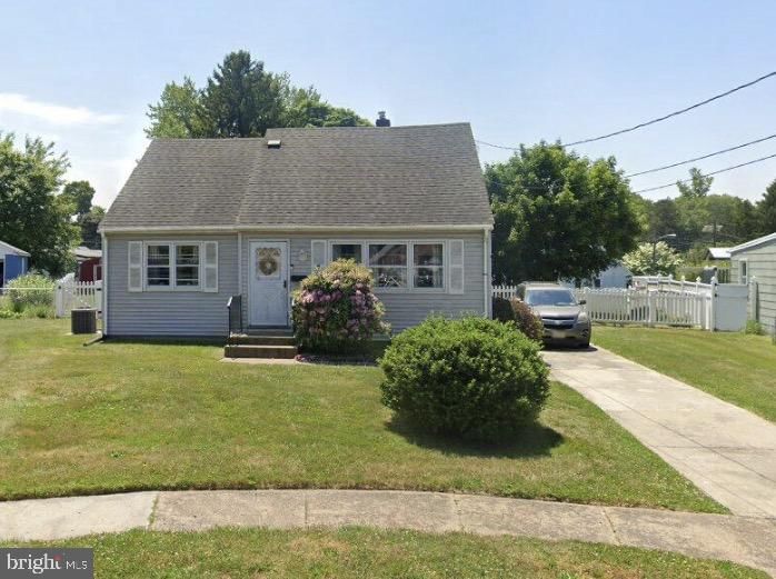 7 DARBY CT, EWING TWP 08628, NJ
