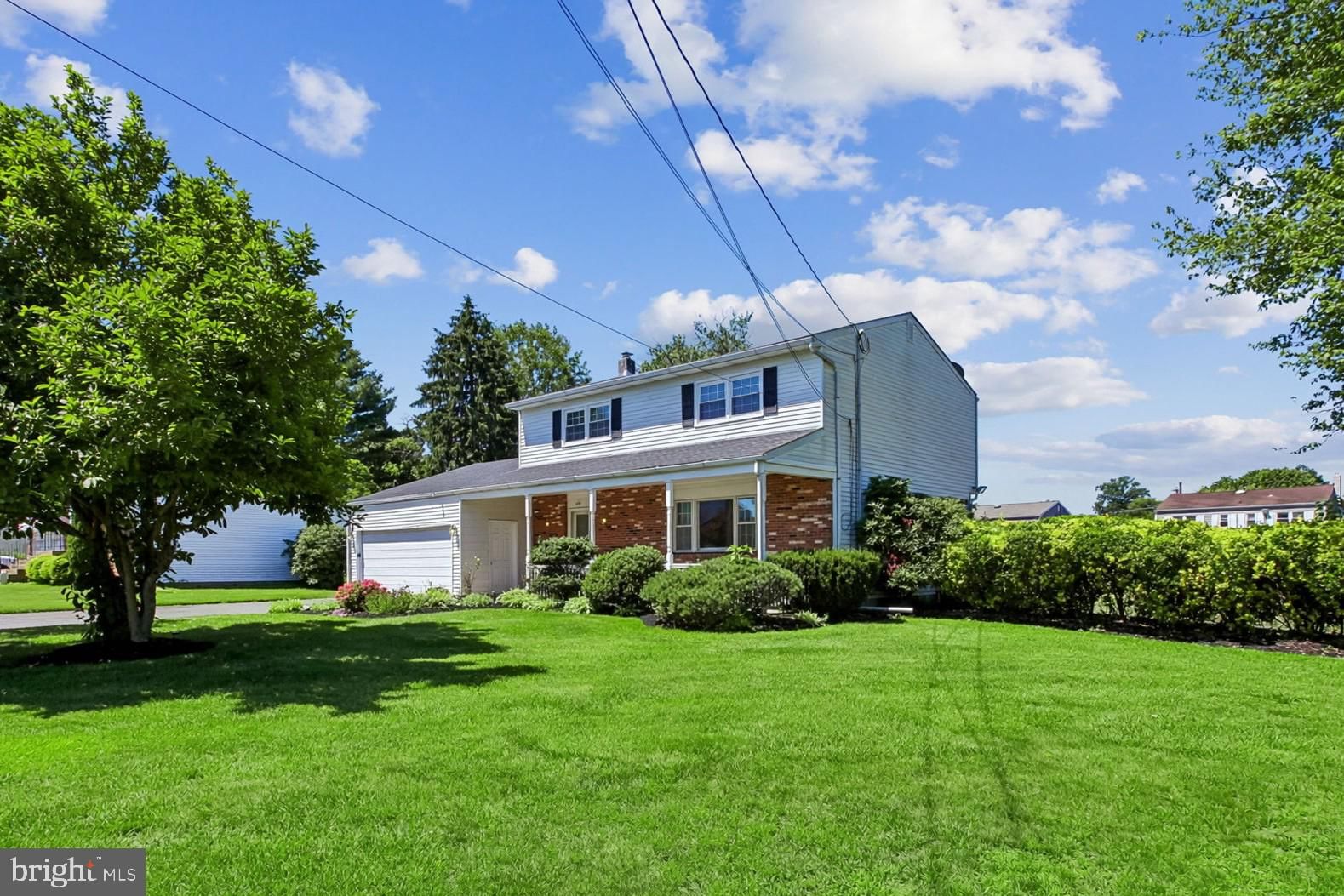 56 WHITEHALL RD, HAMILTON 08690, NJ