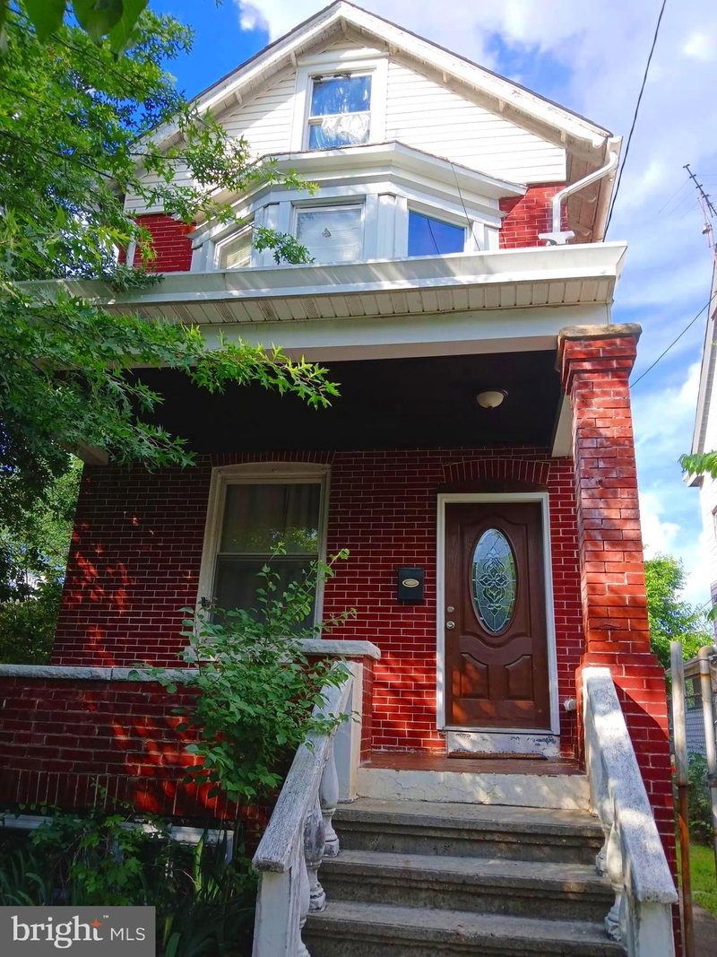 224 GARFIELD AVENUE