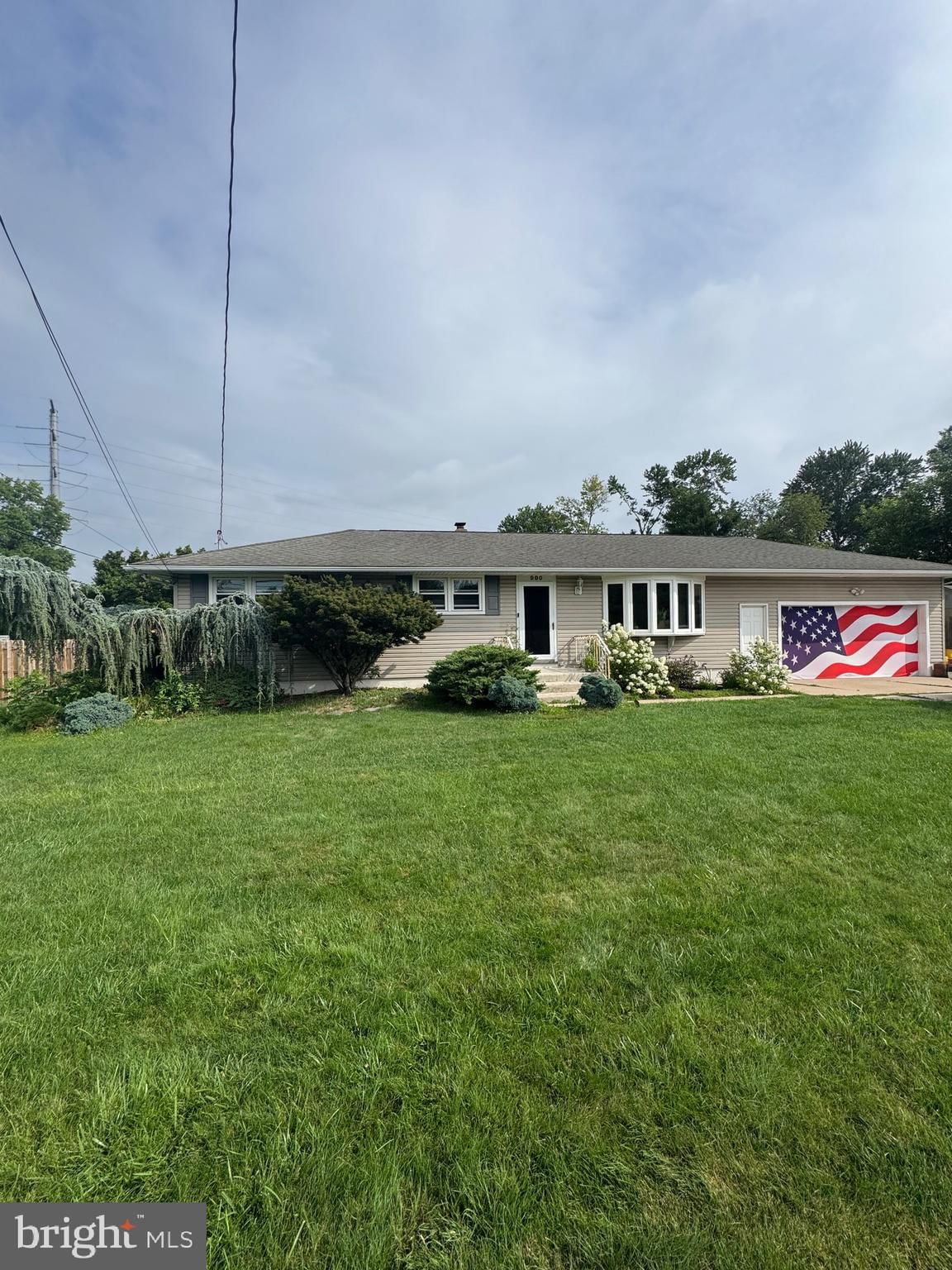 900 EDINBURG RD, HAMILTON 08690, NJ