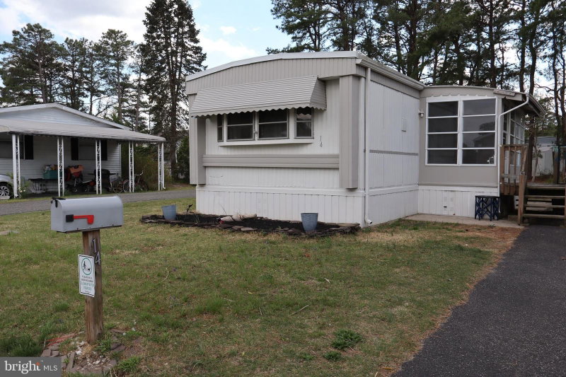 14 KINGFISHER WAY Way