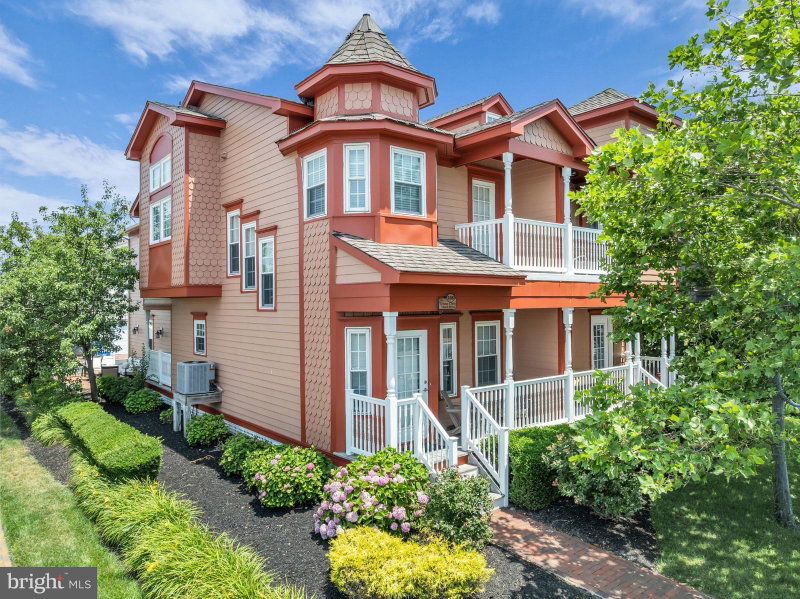 335 ENGLESIDE AVENUE
