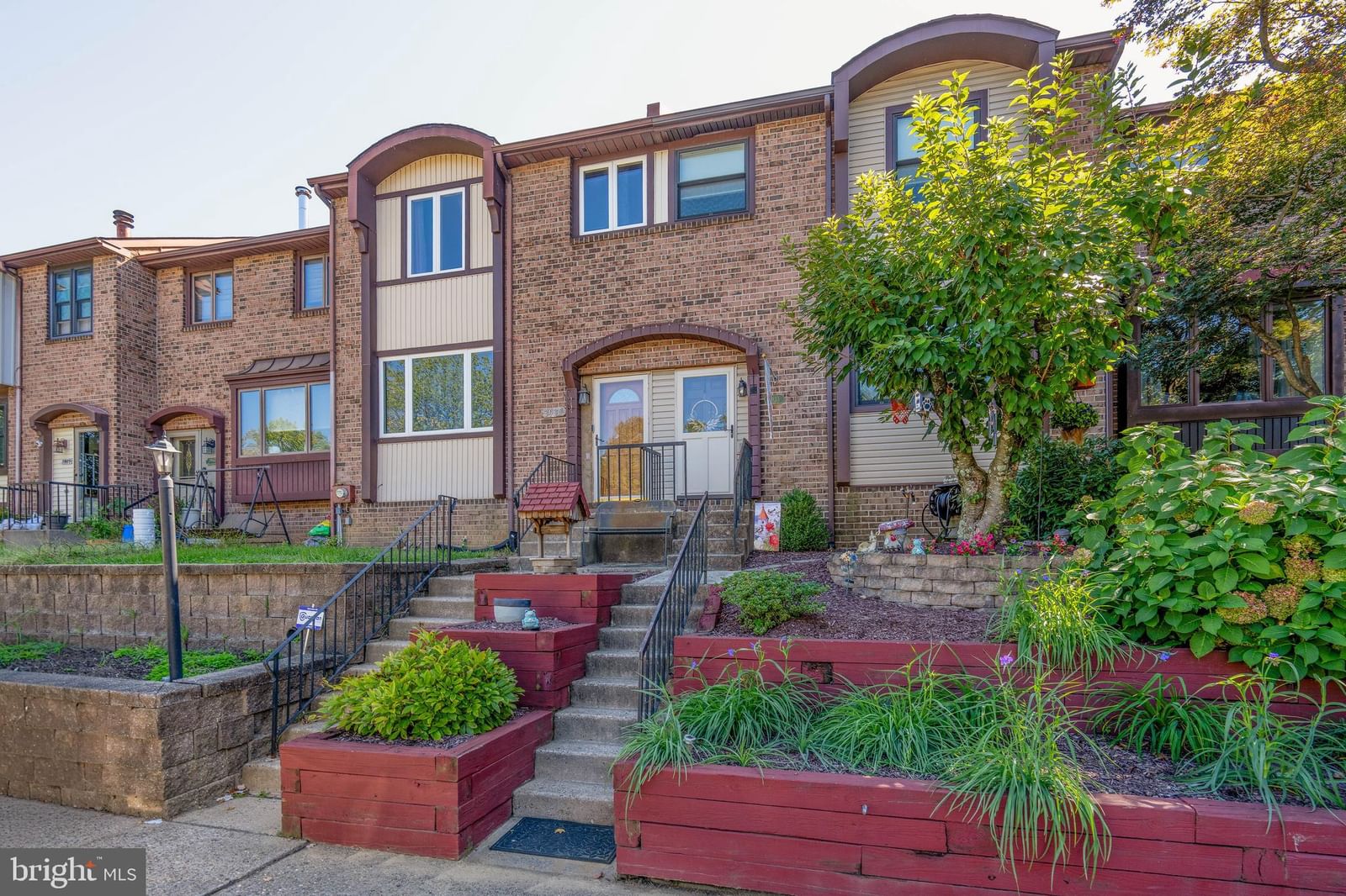 3933 WREXHAM CT, BENSALEM 19020, PA