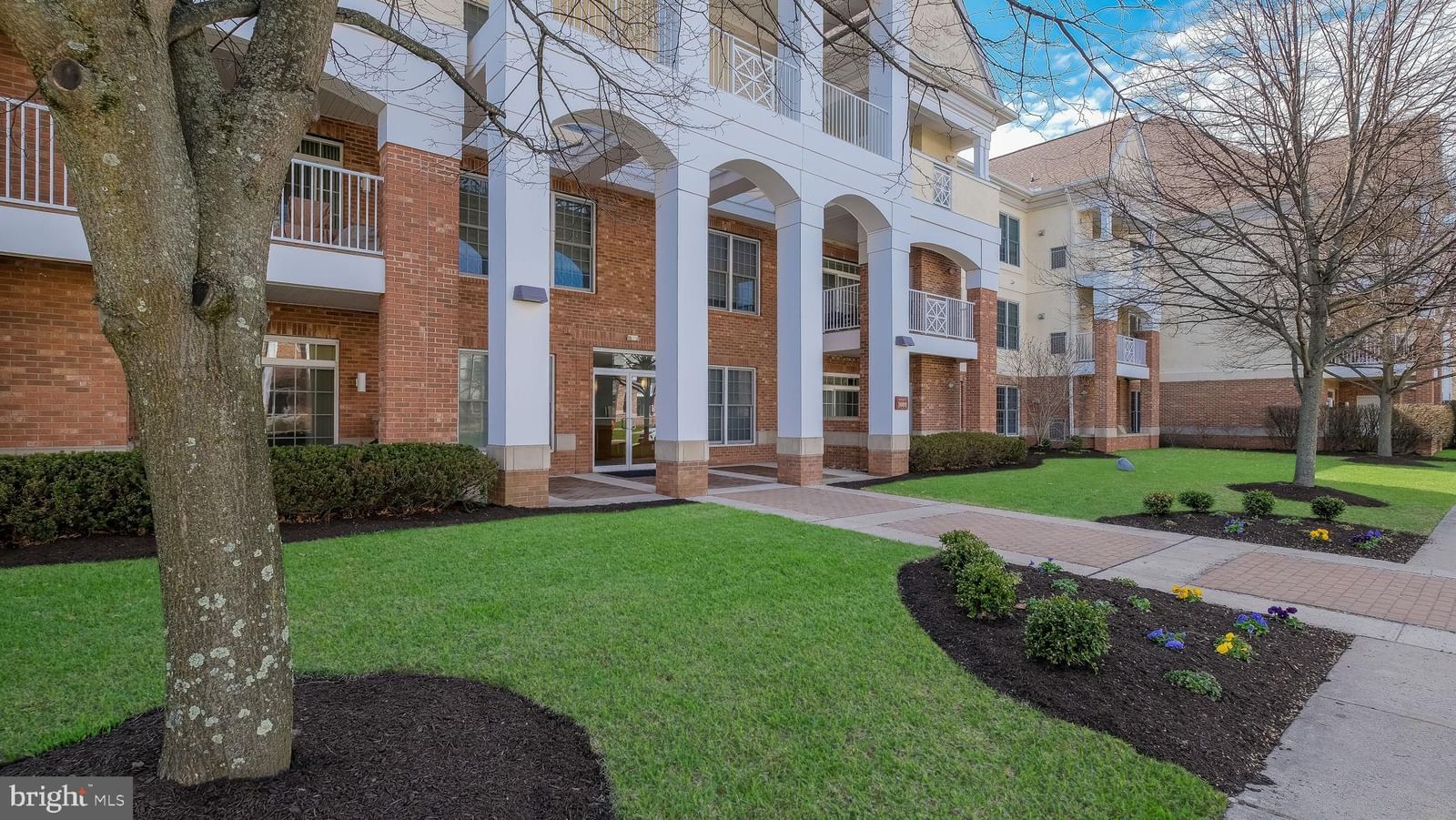 1218 MERIDIAN BOULEVARD #1218 photograph