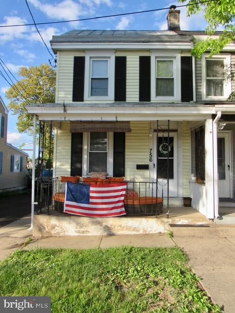 756 CHESTON AVE, TULLYTOWN 19007, PA