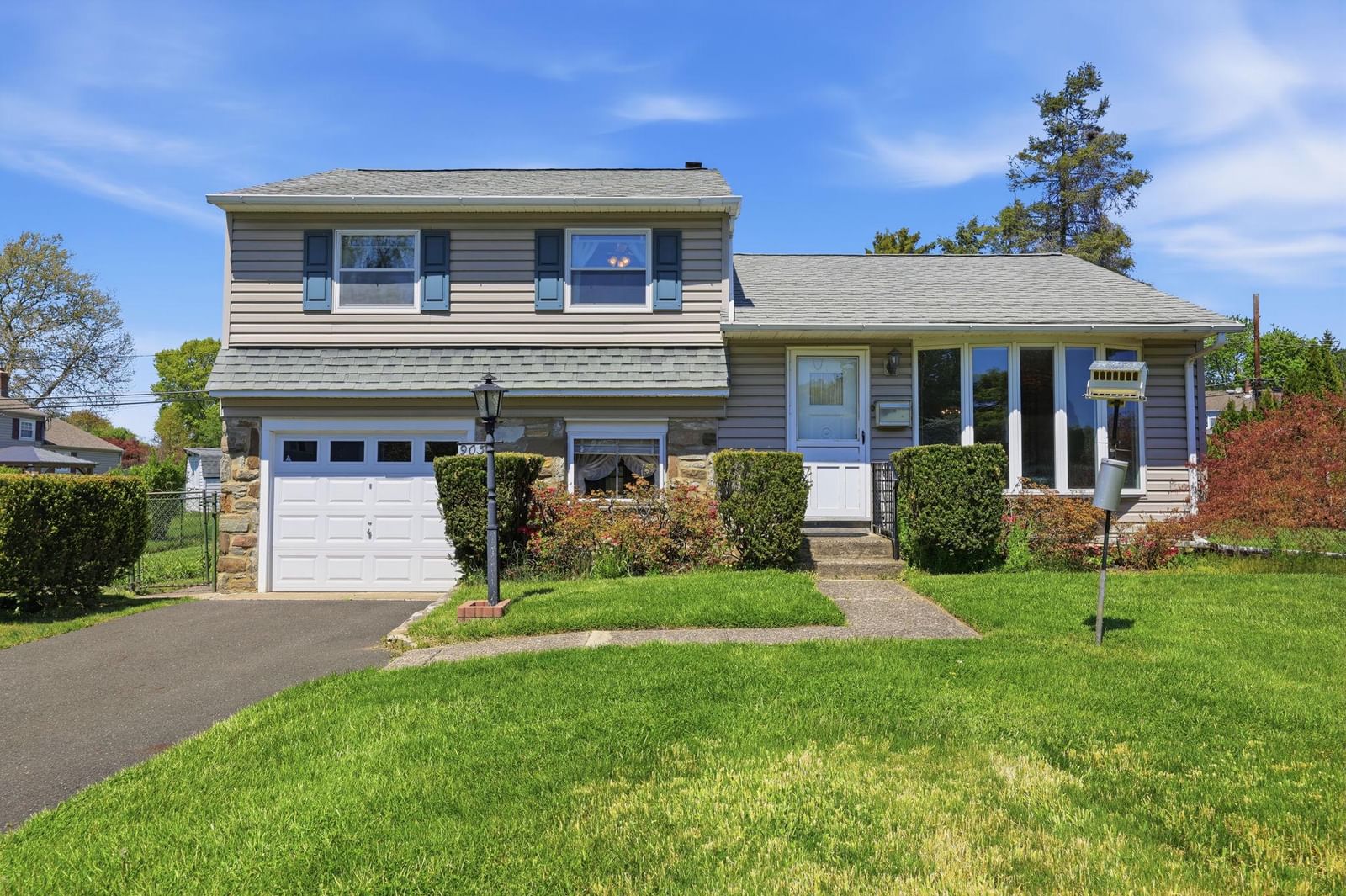 903 PINE RD, WARMINSTER 18974, PA