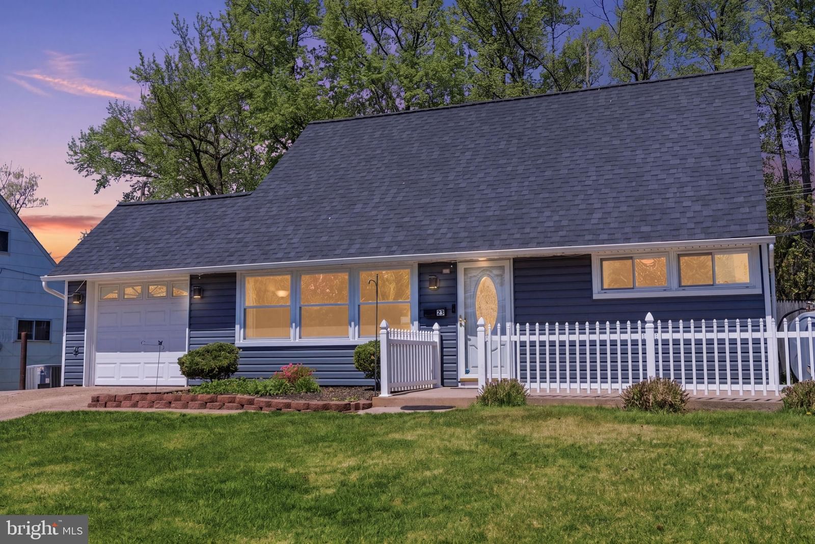 25 VERMILLION LN, LEVITTOWN 19054, PA