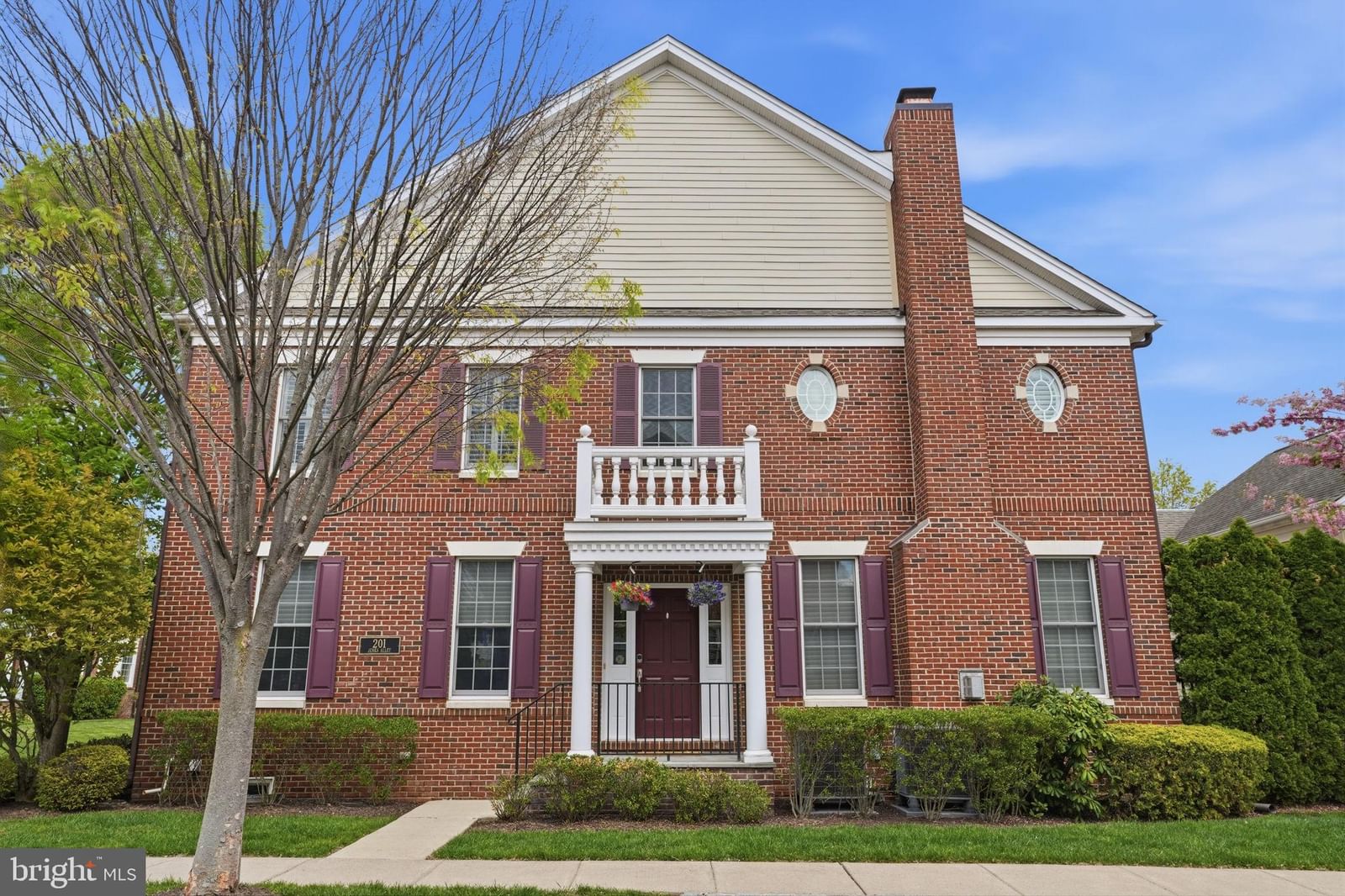 201 JENKS ALY, NEWTOWN 18940, PA