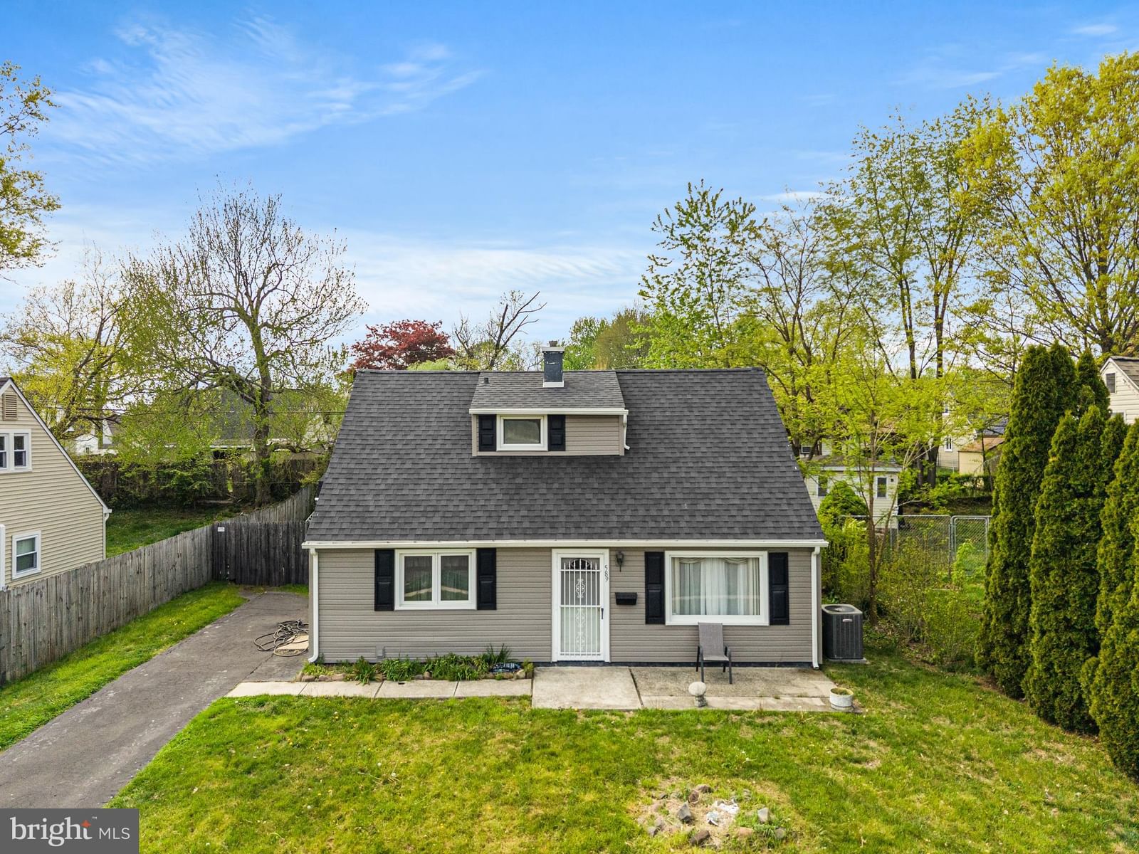 589 ELBRIDGE RD, MORRISVILLE 19067, PA