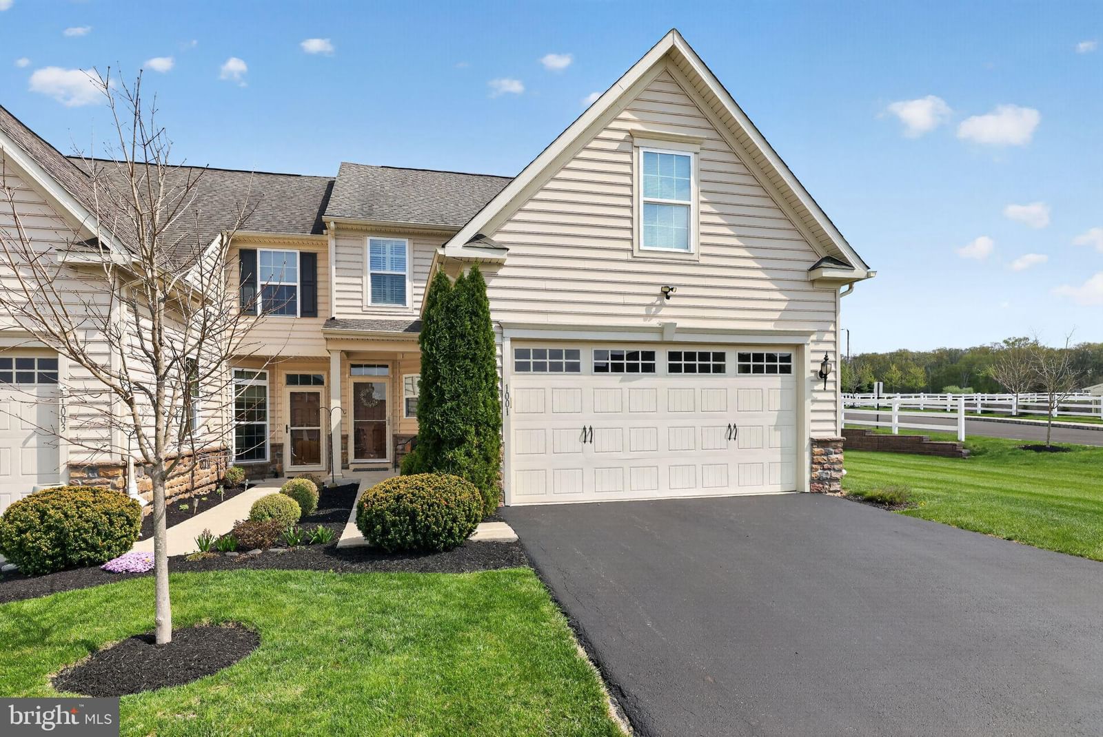 1001 ARBOUR LN, QUAKERTOWN 18951, PA