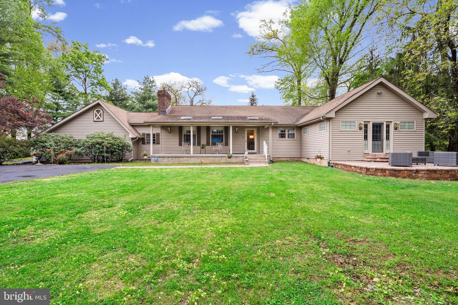612 DOUBLE WOODS RD, LANGHORNE 19047, PA