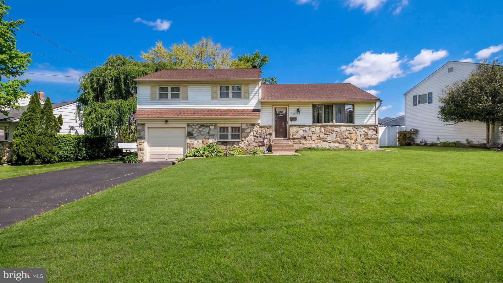 969 MARIAN RD, WARMINSTER 18974, PA