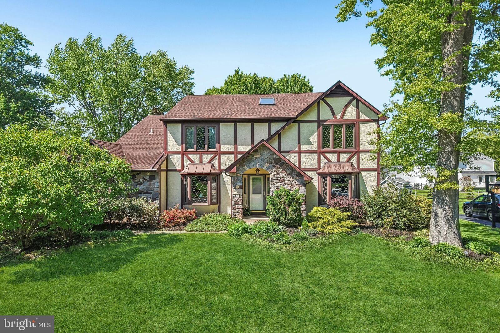 642 FRIAR DR, YARDLEY 19067, PA