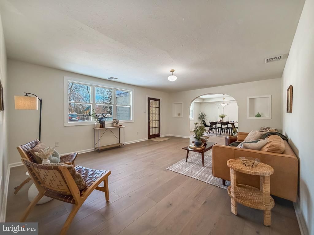 101 WALNUT LN, YARDLEY 19067, PA