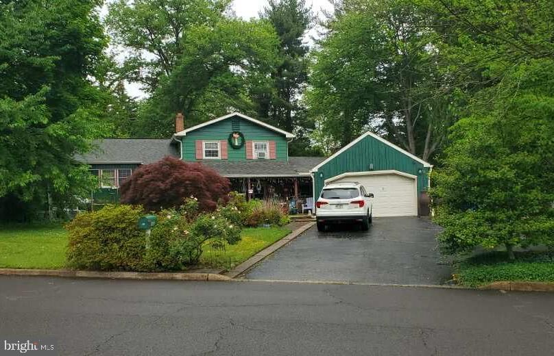 700 GORDON DR, YARDLEY 19067, PA