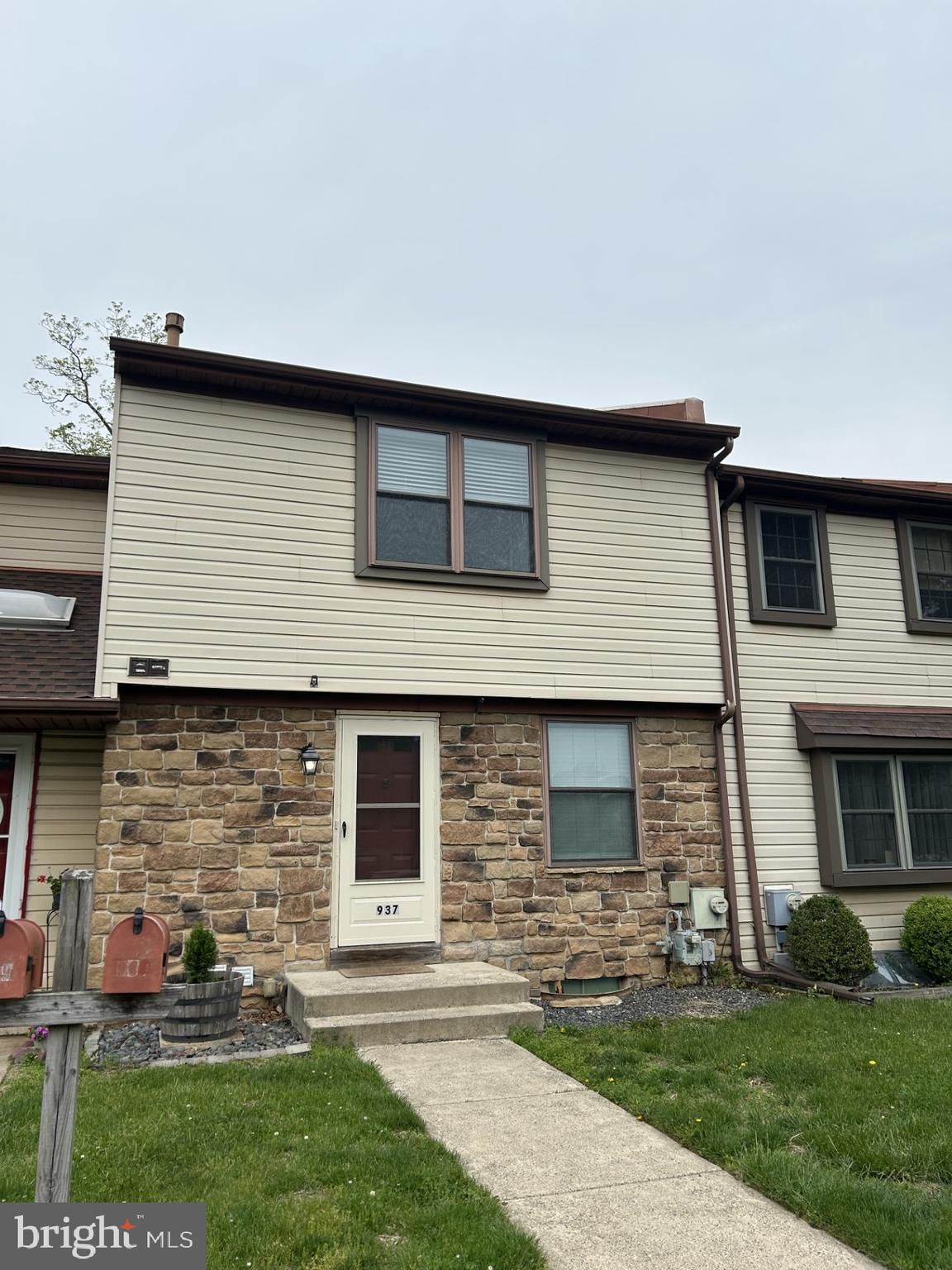 937 BANCROFT PL, WARMINSTER 18974, PA