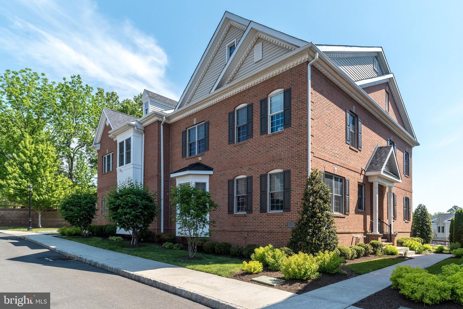 73 CREEKVIEW LN, YARDLEY 19067, PA