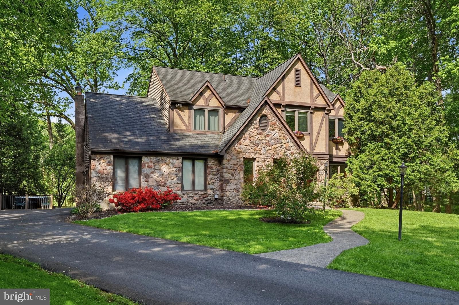24 BERKLEY DR, YARDLEY 19067, PA