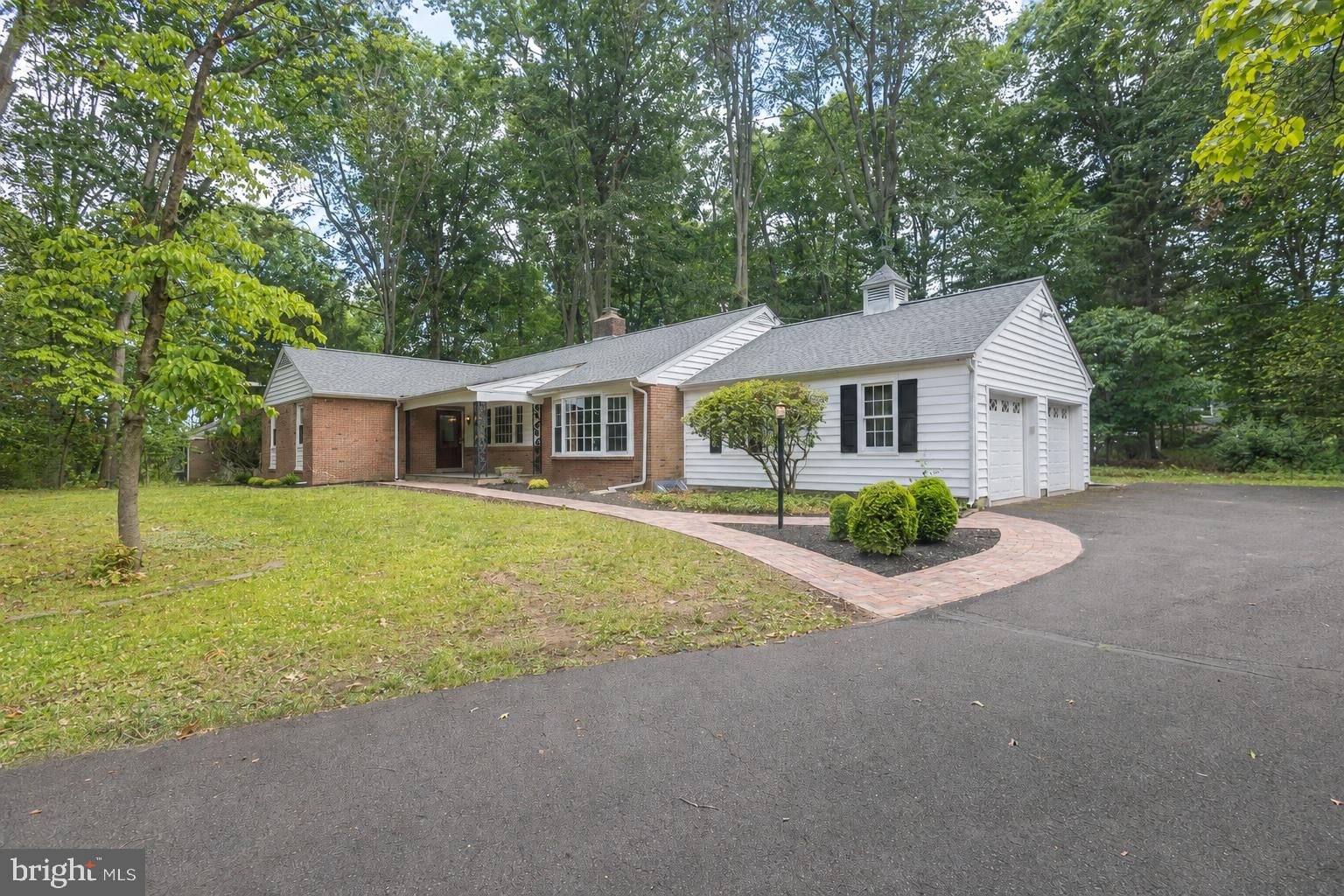 53 SANDYWOOD DR, DOYLESTOWN 18901, PA