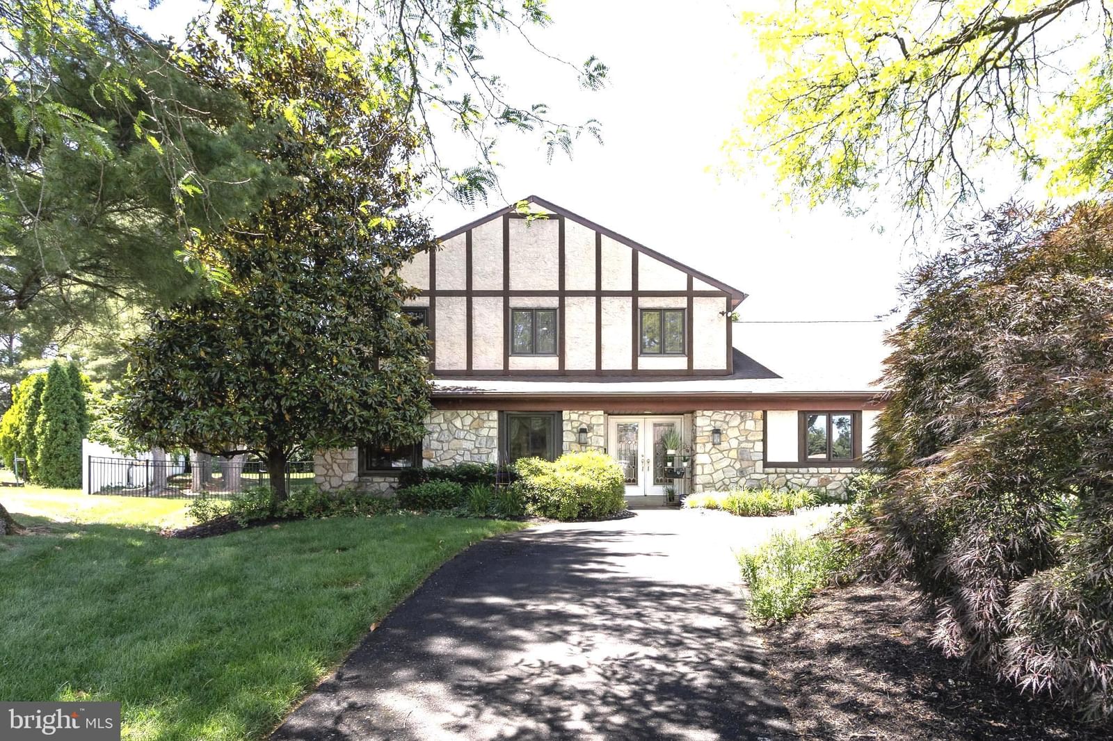 36 SUMMER PL, HUNTINGDON VALLEY 19006, PA