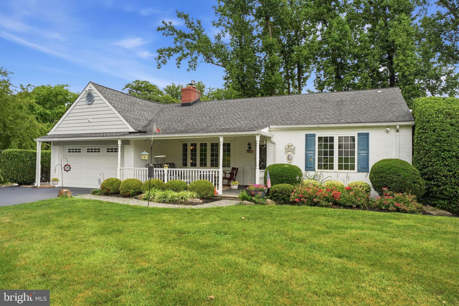 37 BROOKSIDE DR, FEASTERVILLE TREVOSE 19053, PA