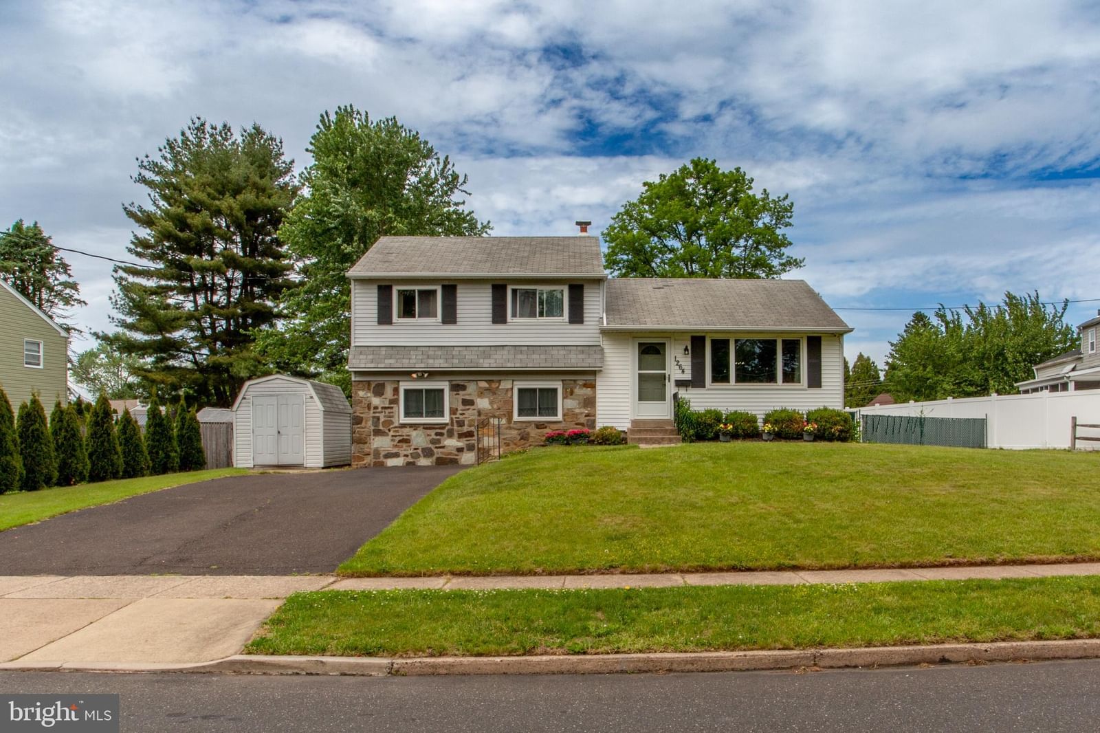 1264 TULIP RD, WARMINSTER 18974, PA