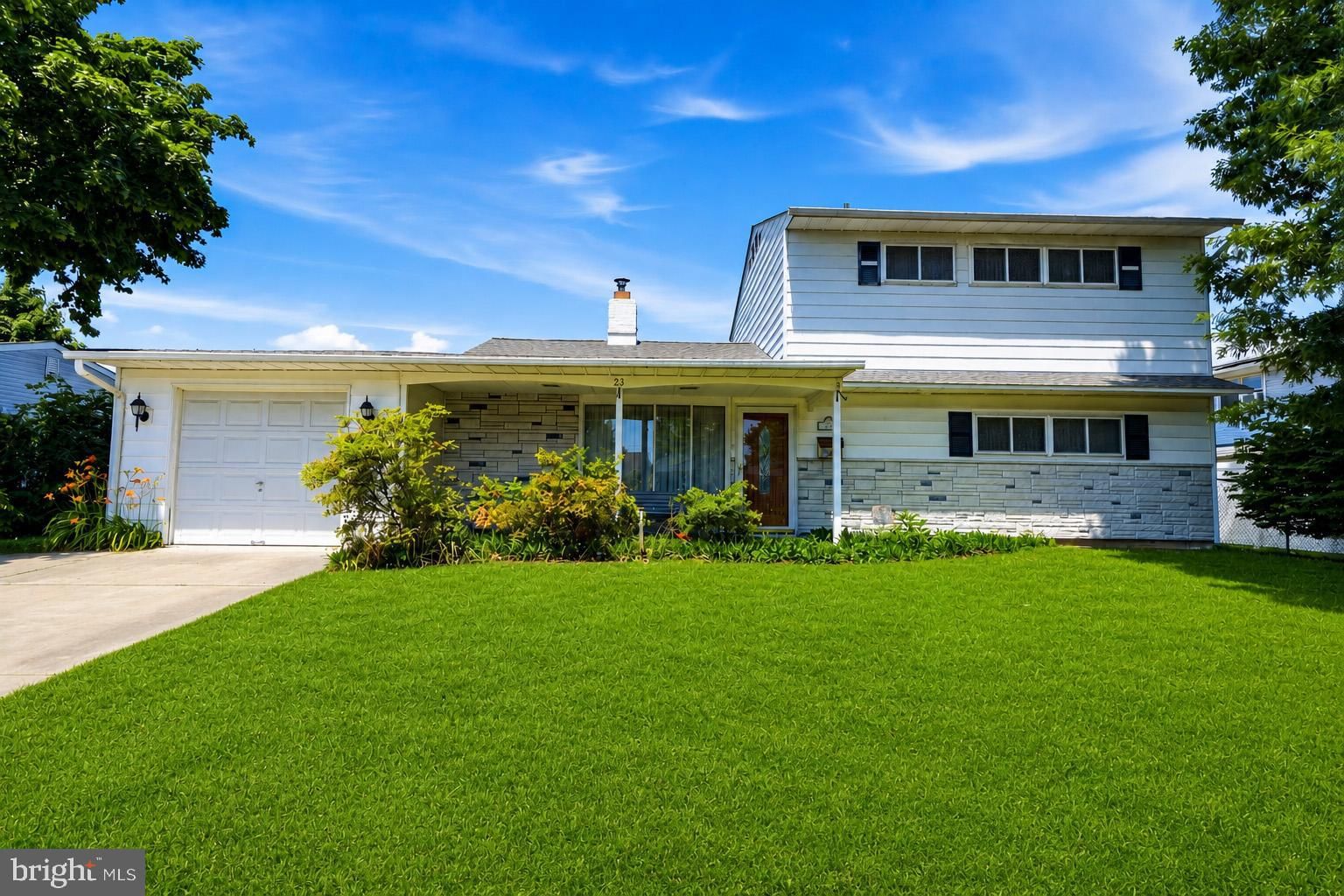 23 SHELTER LN, LEVITTOWN 19055, PA