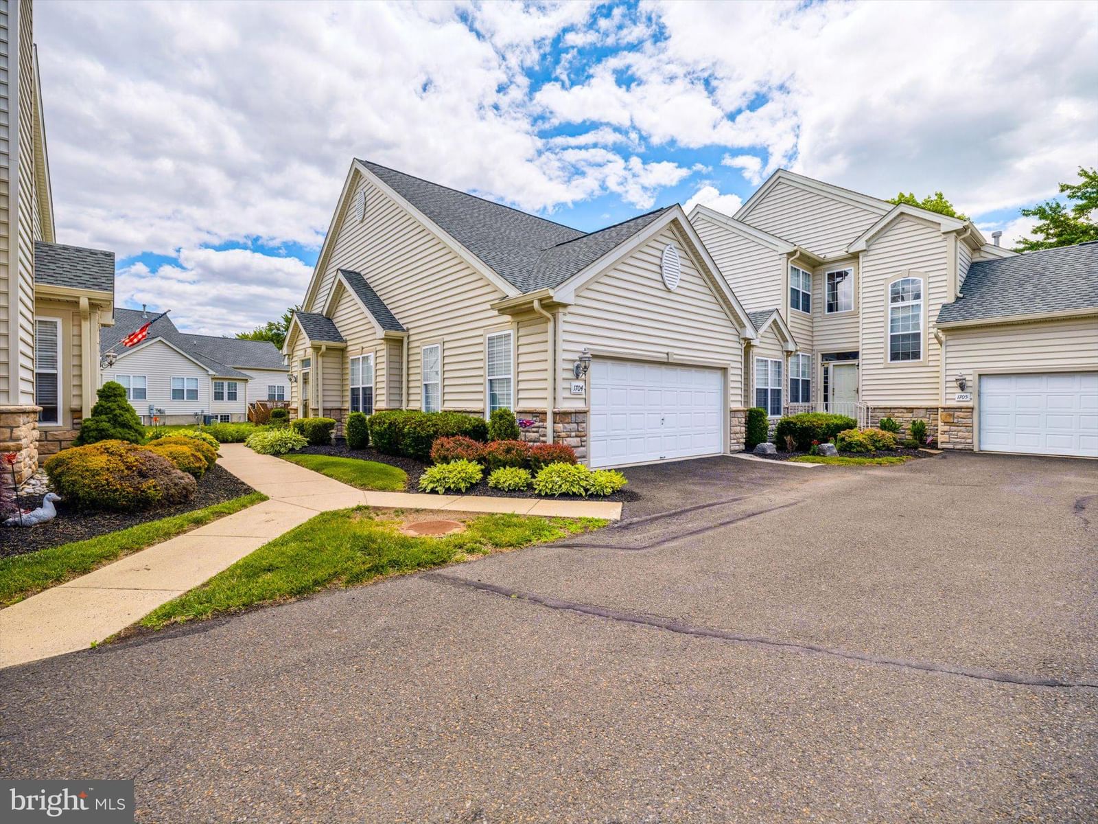 1704 NOTTINGHAM CT, WARRINGTON 18976, PA