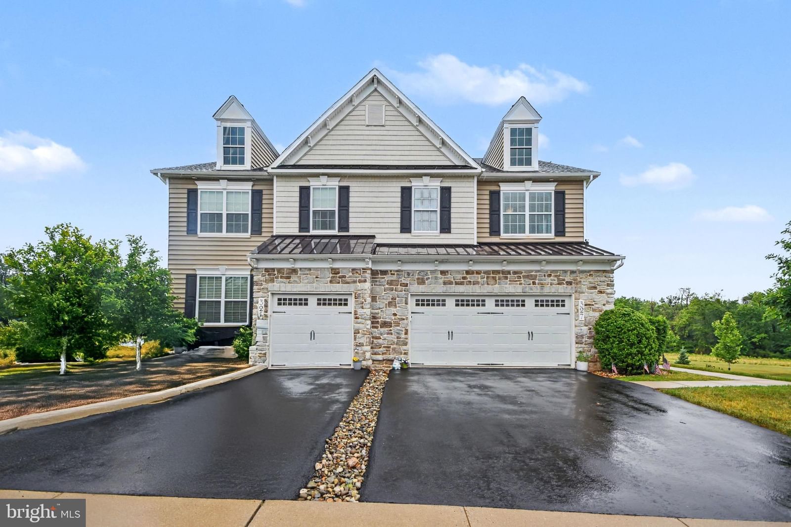 327 W BOULDER DR, CHALFONT 18914, PA