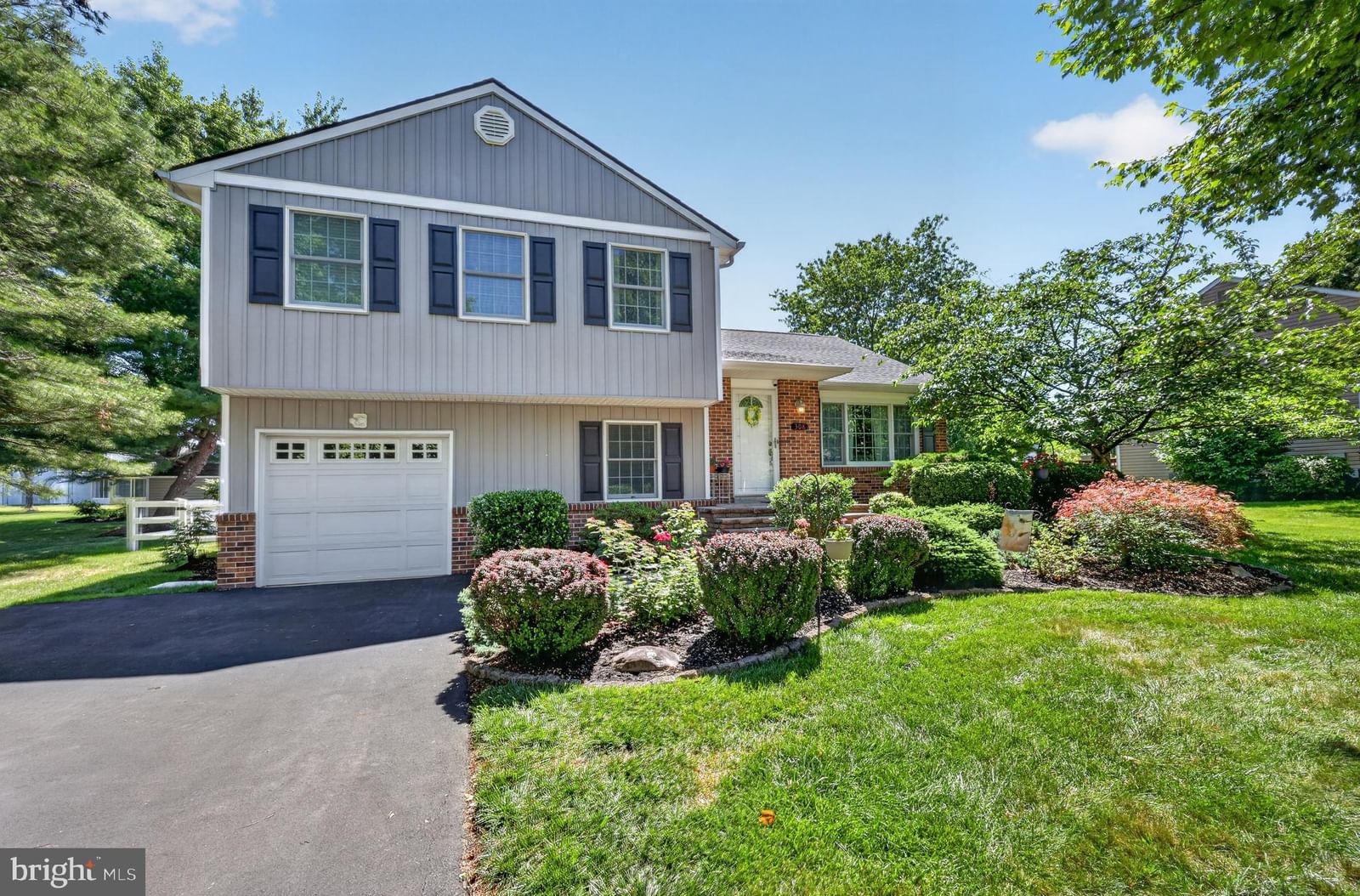 308 HOLLOW BRANCH LN, YARDLEY 19067, PA