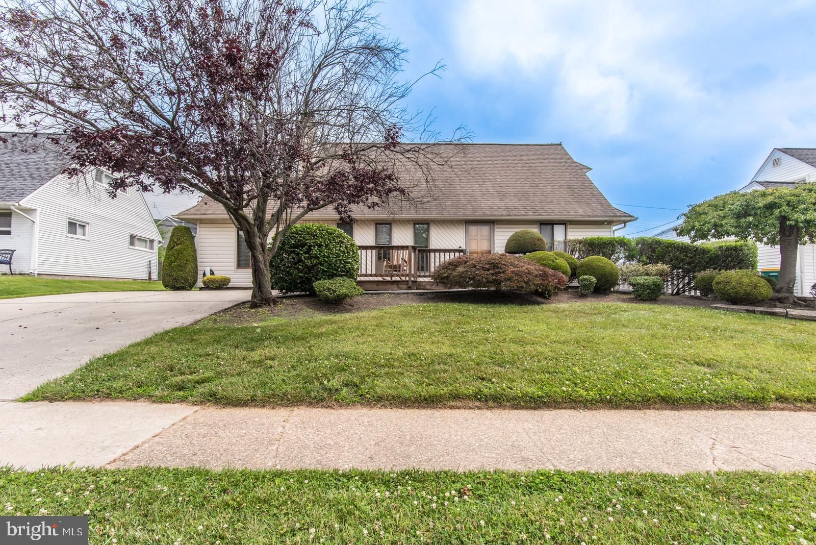 23 BEGONIA LN, LEVITTOWN 19054, PA