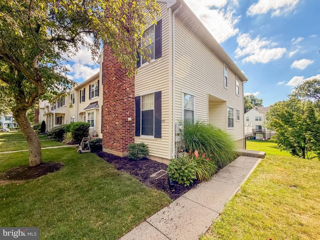 145 LIBERTY DR, LANGHORNE 19047, PA