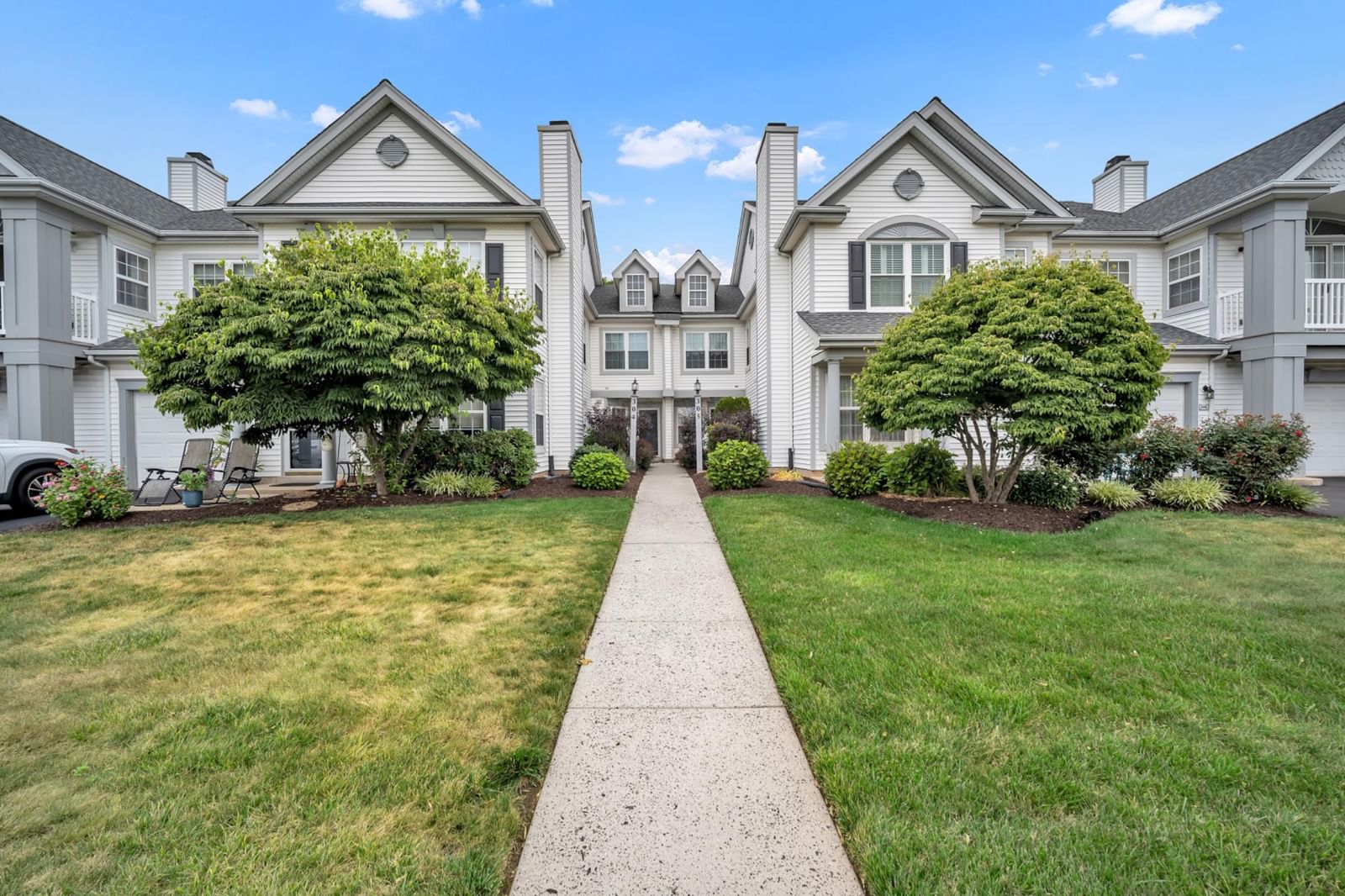 305 CROSSROADS DR, WARWICK 18974, PA